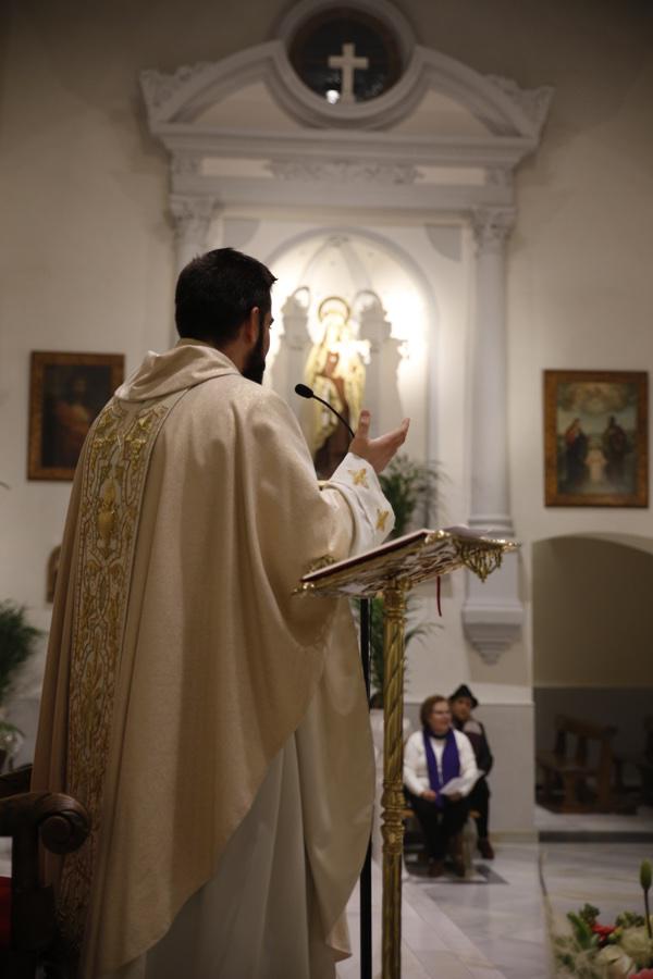 Eucaristía en la parroquia de Santa Ana (Algarrobo) con la participación de las Patronas Marianas de la Diócesis de Málaga // Y. MARTÍN