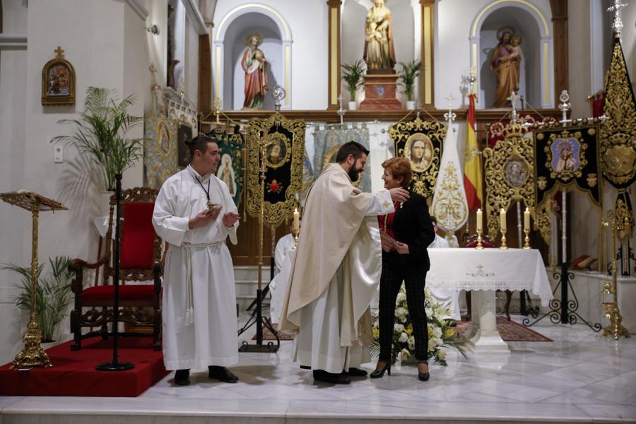 Eucaristía en la parroquia de Santa Ana (Algarrobo) con la participación de las Patronas Marianas de la Diócesis de Málaga // Y. MARTÍN