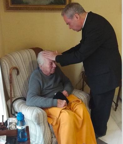 ¿Sabías que no se debe decir "extremaunción" sino "unción de enfermos"?