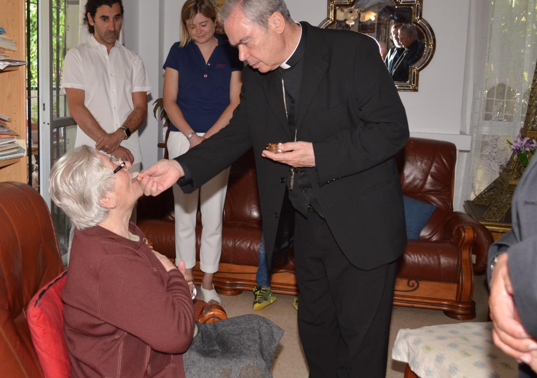 Visita Pastoral del Obispo de Málaga a la parroquia Virgen del Carmen de Marbella // J. ESTEBAN
