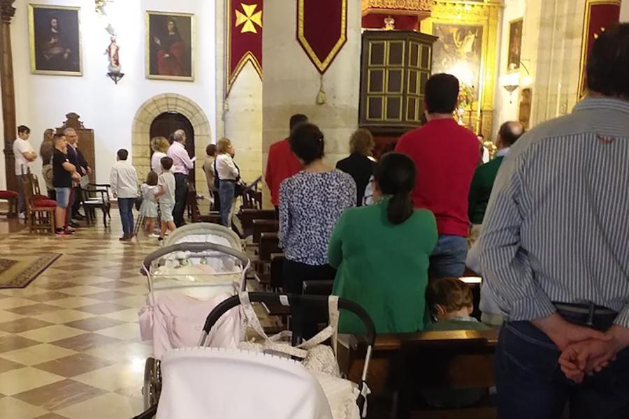 Pastoral Familiar del arciprestazgo de Antequera participa en la novena al Señor de la Salud y de las Aguas