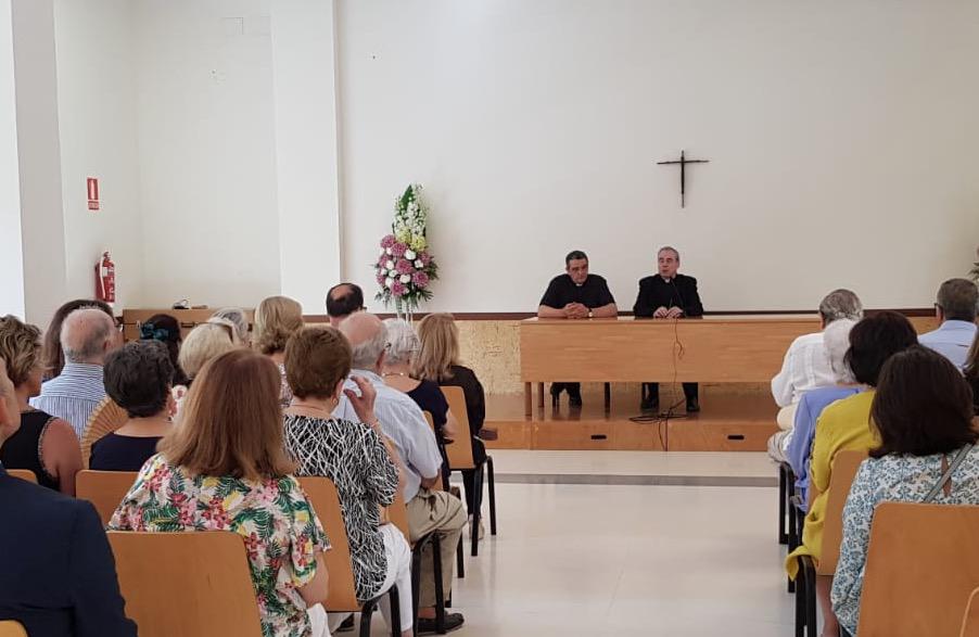 La comunidad de Virgen del Rocío recibe a su pastor
