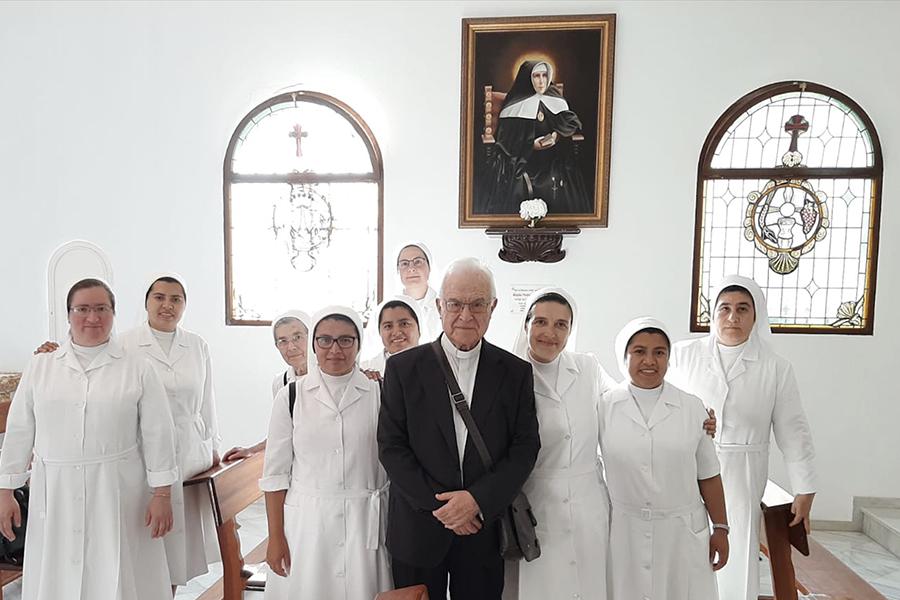 Las Madres de Desamparados visitan sus raíces en San Patricio