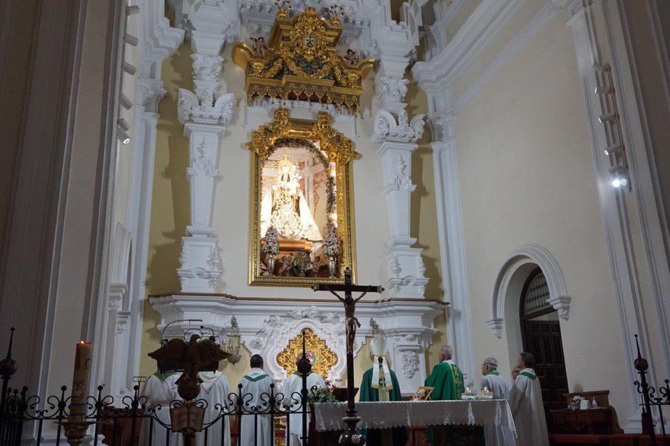 Eucaristía de clausura del Mes Misionero Extraordinario en Málaga // V. FLORES