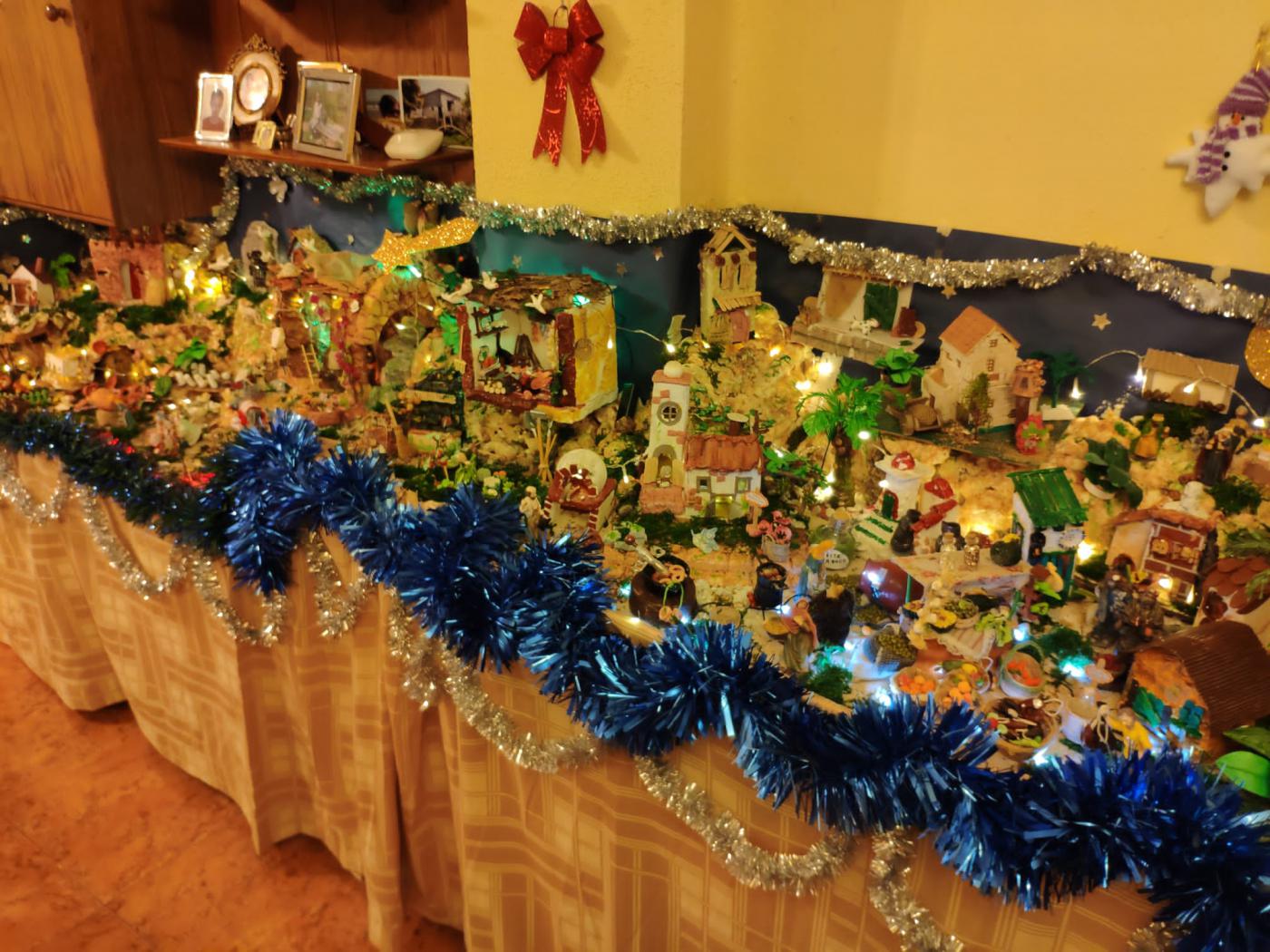 Belén construido con objetos reciclados, de Ángeles Gómez