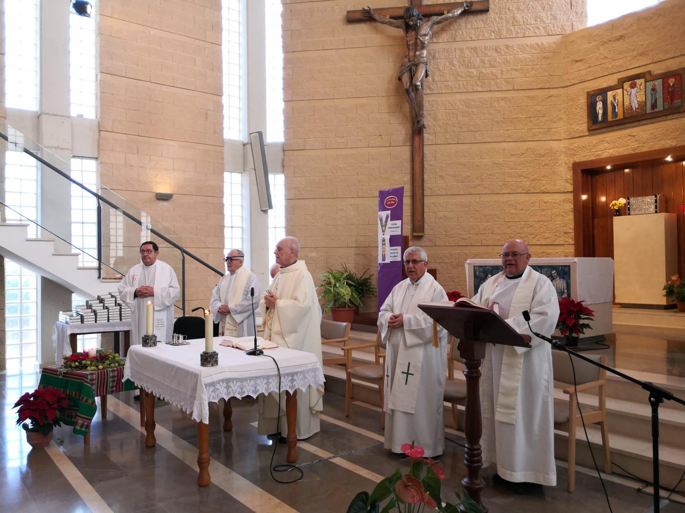 Eucaristía en el 90 aniversario de Don Ramón Buxarrais en el Buen Samaritano