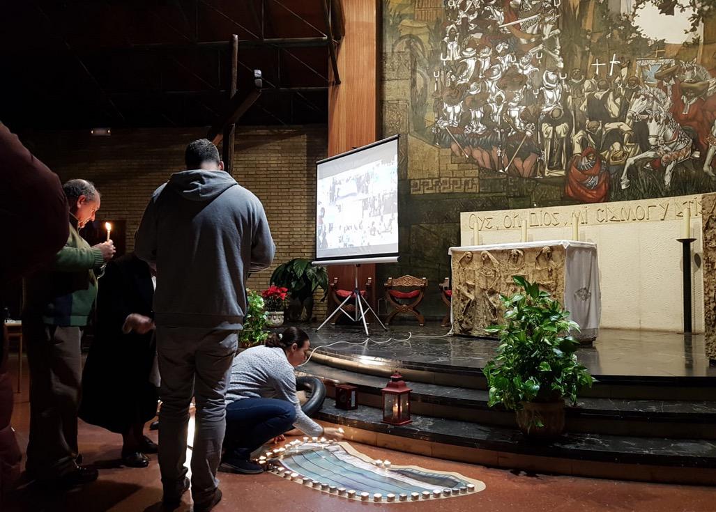 Vigilia de oración en la parroquia de Santa Rosa de Lima