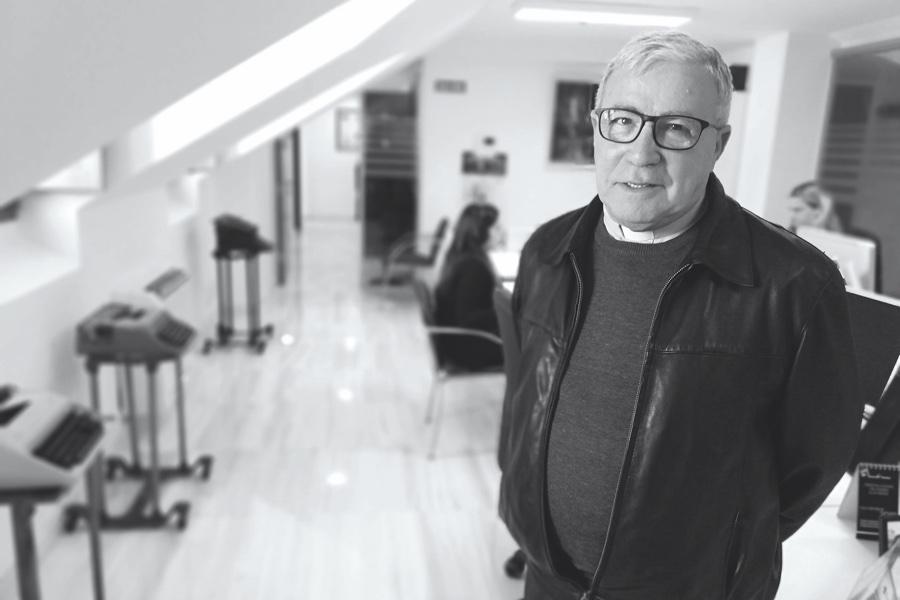 Juan José Chinchilla: «Dejé todo para vivir entre chabolas»