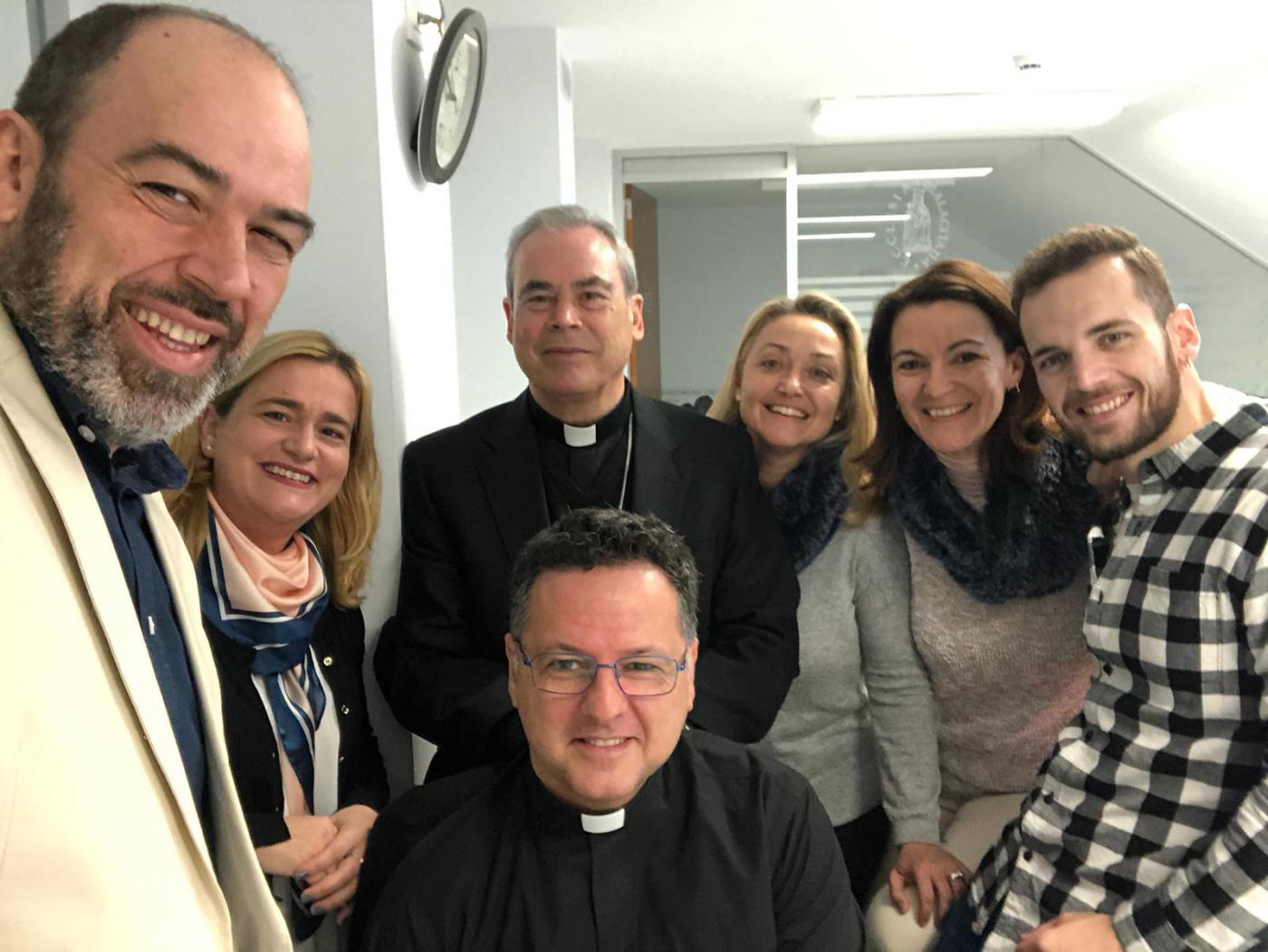 El Obispo visita la Delegación Diocesana de Medios