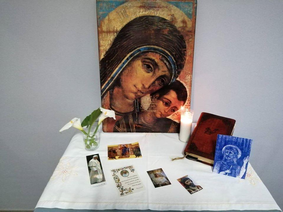 Imagen de uno de los altares presentados al concurso de la parroquia de Algarrobo