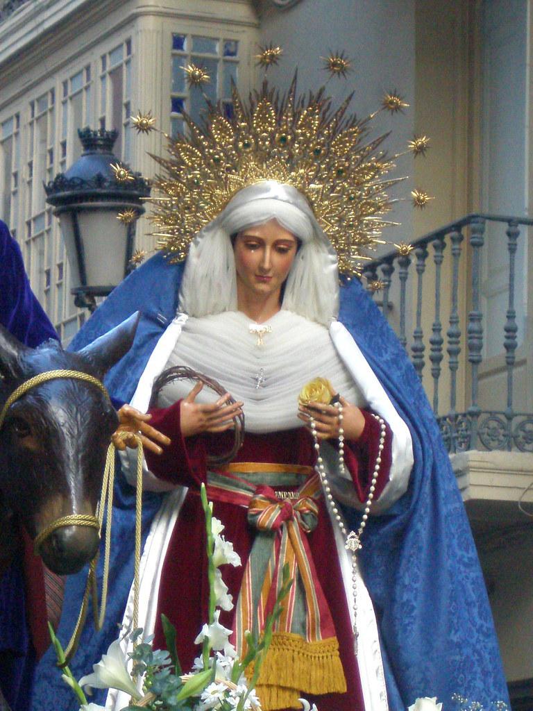 Meditación junto a la Virgen en Domingo de Ramos