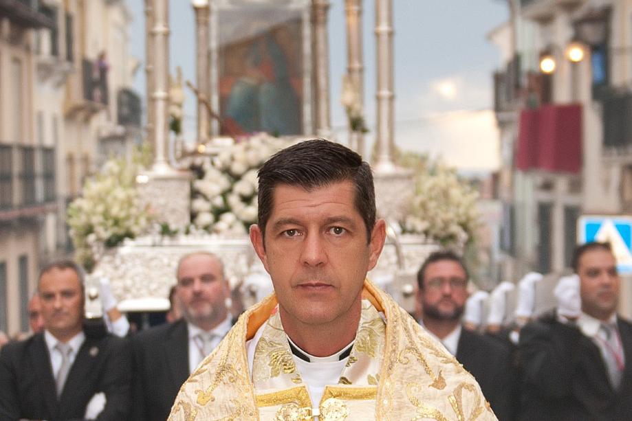 ARCHIDONA. «El pueblo se ha convertido en un gran manto de color azul»