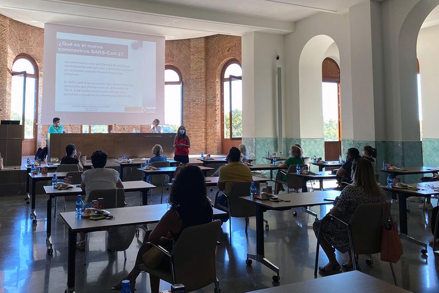 Reunión de la Fundación Victoria con el consejo de AMPAS de los colegios diocesanos