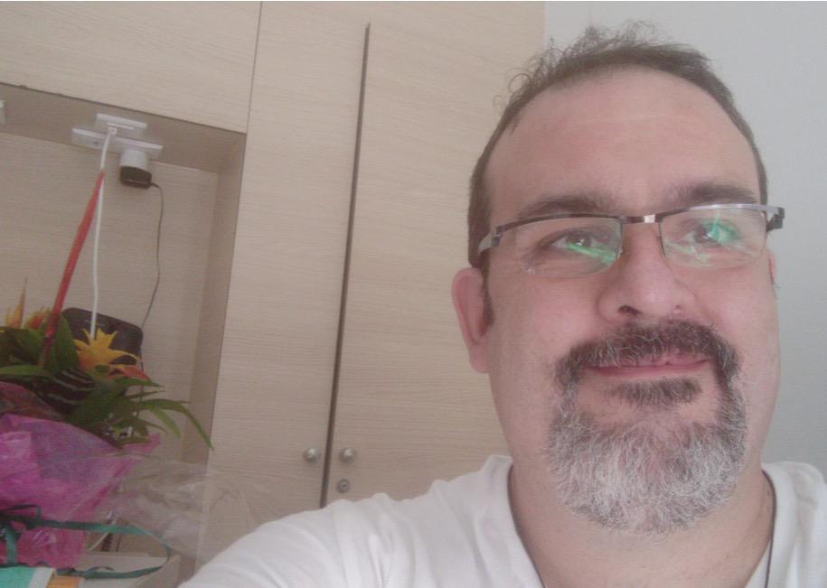 «En el hospital, puedes evangelizar con una simple sonrisa»