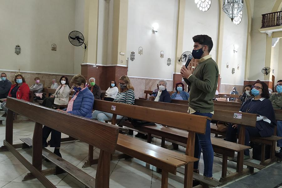 Asamblea con los catequistas en la Visita Pastoral del Sr. Obispo al arciprestazgo de Cristo Rey