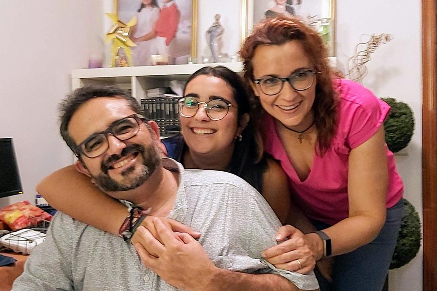 Rosa María Cruz: «Es reconfortante tener una persona a la que acudir en tus momentos de desolación»