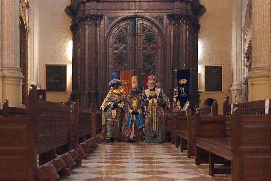 Los Sabios de Oriente hacen escala en la Catedral de Málaga