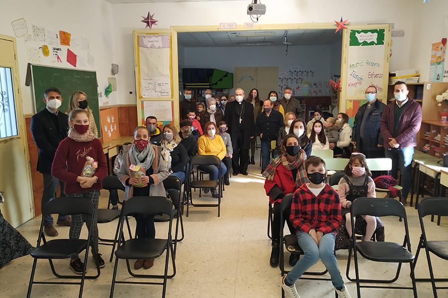 Visita Pastoral del Obispo de Málaga a la parroquia San Isidoro (Los Gámez)