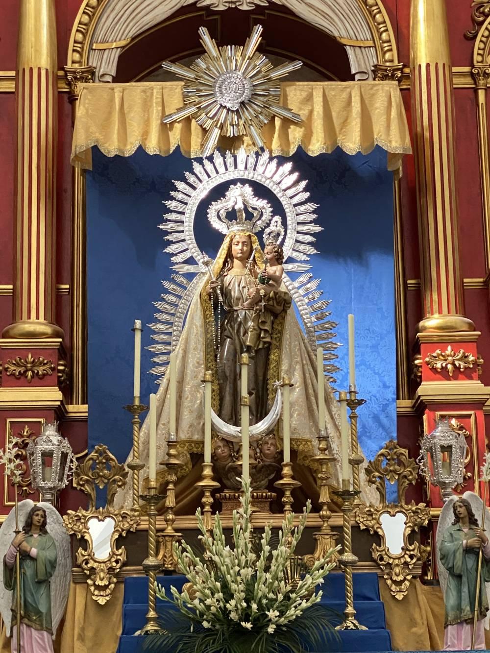 Ntra. Sra. del Rosario en la Parroquia de Santiago Apóstol en Casarabonela