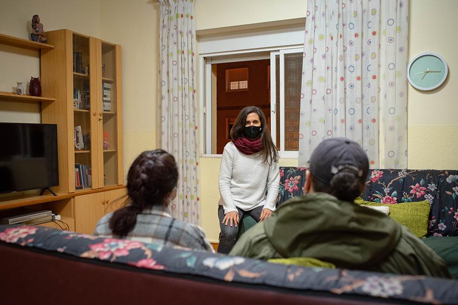 Proyecto Vive y Camina de las Adoratrices de Málaga // D. GARCÍA