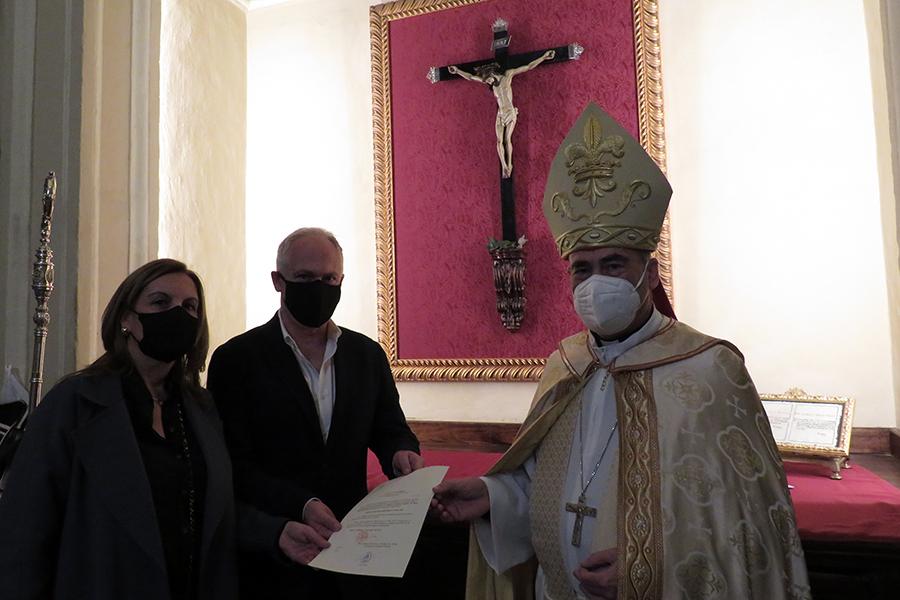 Jura y profesión de fe de los nuevos delegados de Pastoral Familiar, Ramón Acosta y Rosa Bejarano // E. LLAMAS