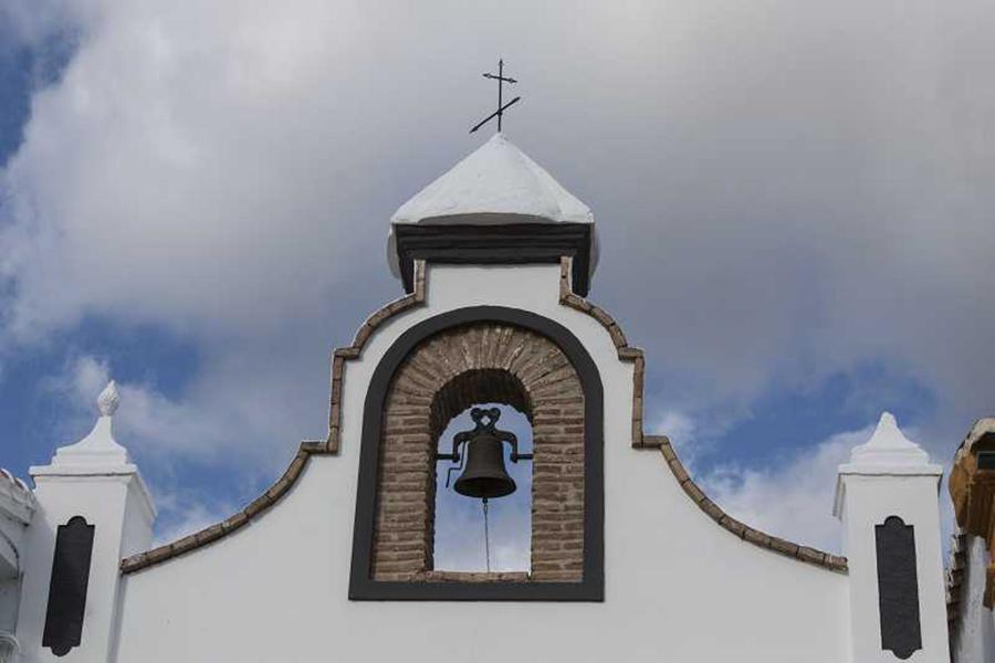 Los jóvenes de Álora viven el Via Lucis