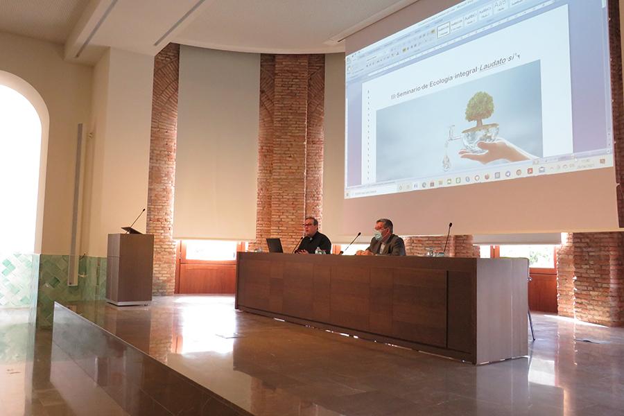 D. Ángel Galindo García, Vicario General de Segovia, en la Jornada de Formación para el Clero // E. LLAMAS