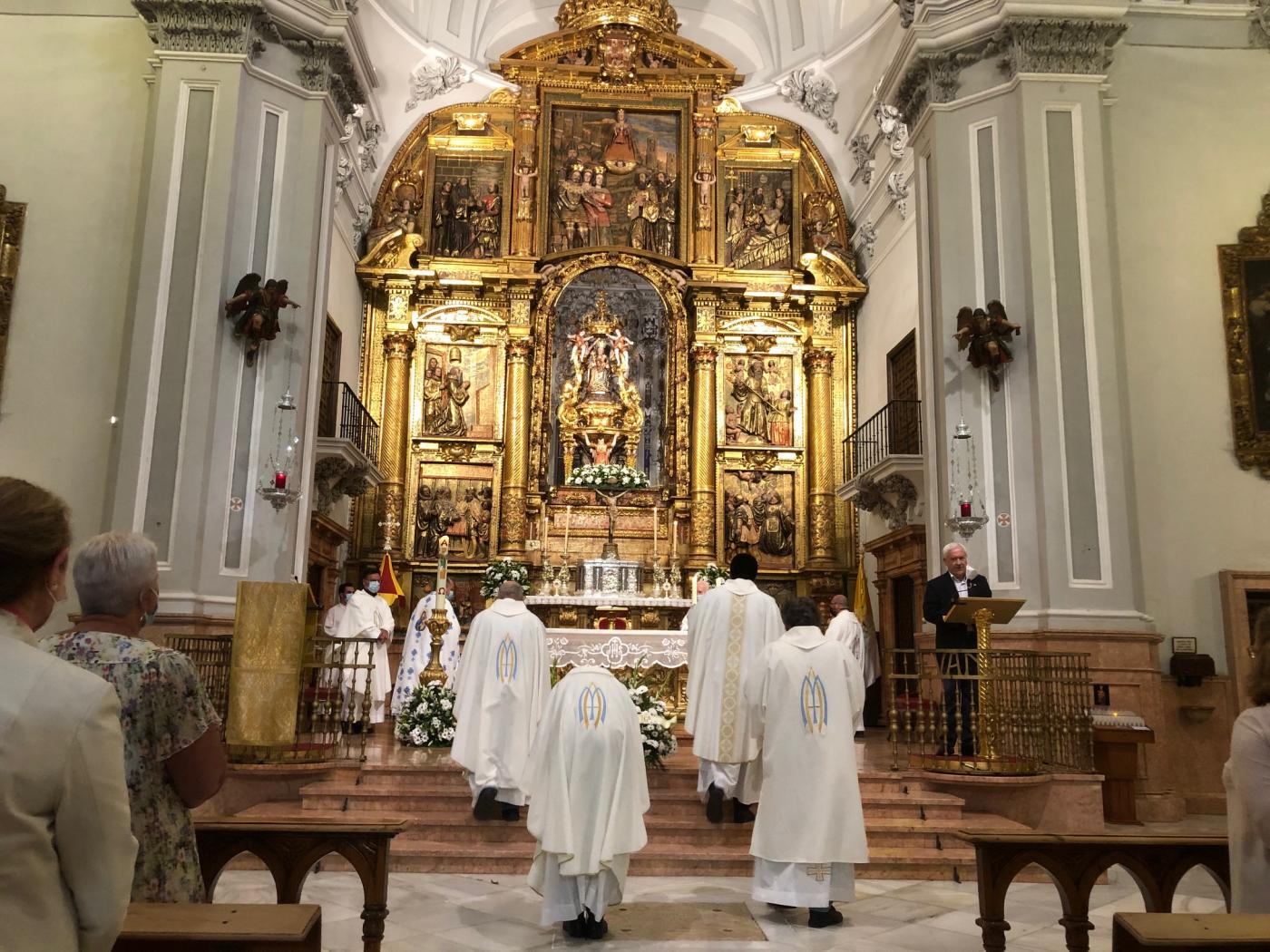 El arciprestazgo de la Victoria peregrina al santuario de la patrona de la diócesis