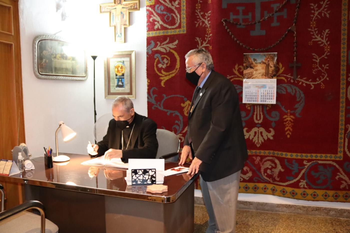 Visita Pastoral del Obispo de Málaga al Convento de San Francisco, en Vélez-Málaga