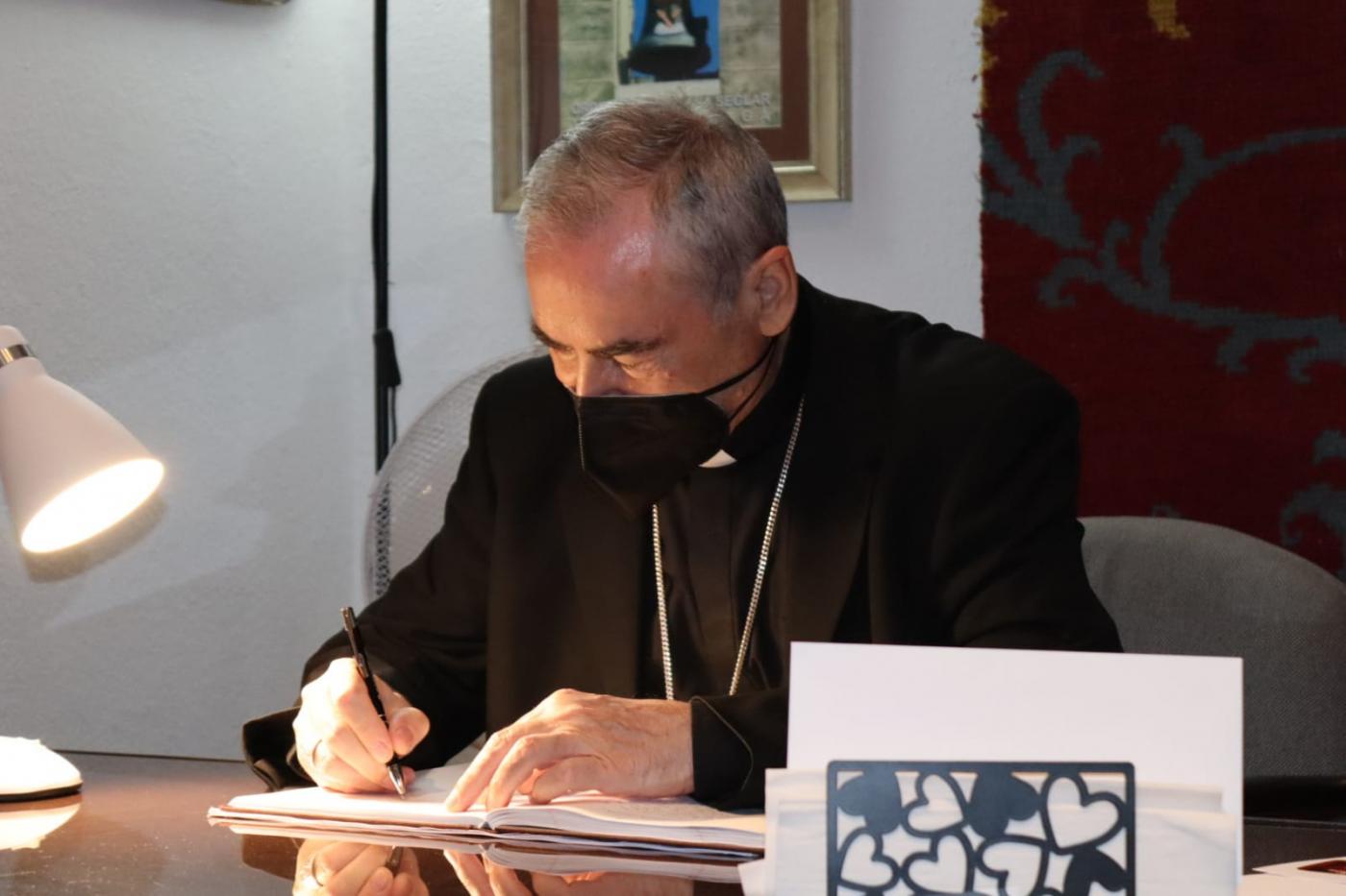 Visita Pastoral del Obispo de Málaga al Convento de San Francisco, en Vélez-Málaga