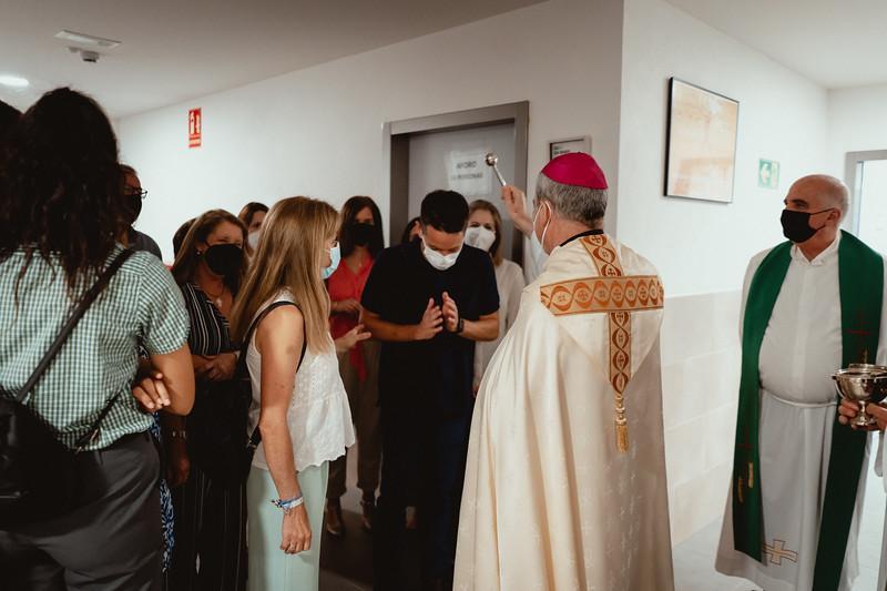 Bendición de los salones parroquiales de El Salvador, en Málaga capital