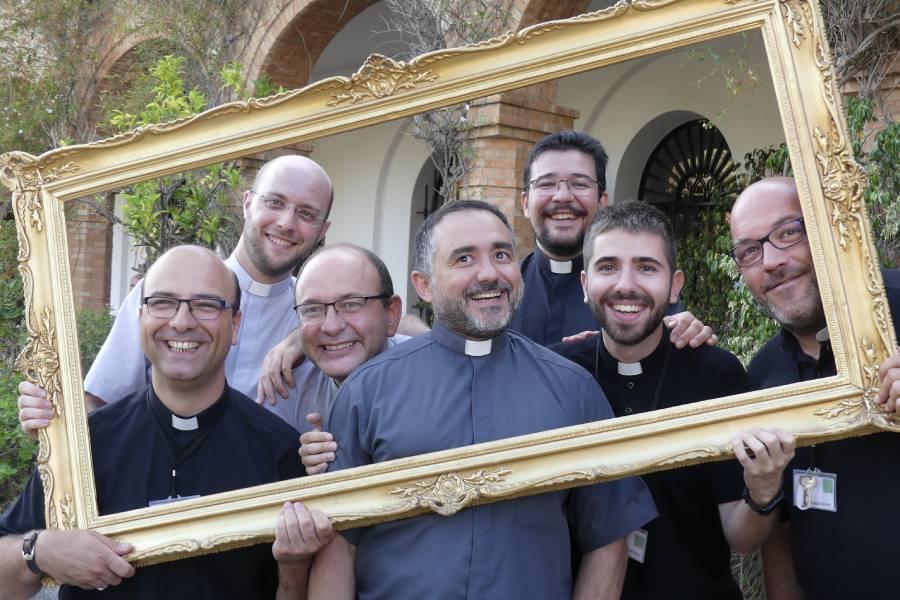 Algunos de los sacerdotes que acudieron al encuentro de 2019