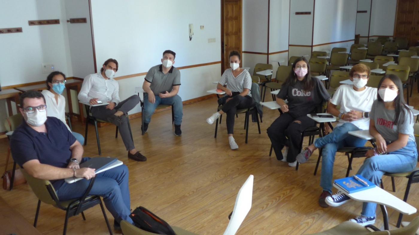 El malagueño Pablo Orti en el SEMINARIO NACIONAL CON JÓVENES - LOS 40