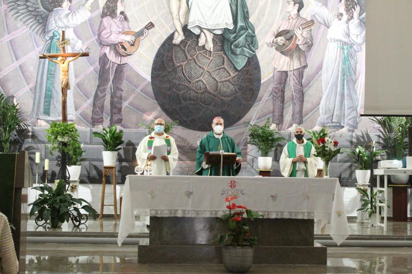 Visita Pastoral del Sr. Obispo, D. Jesús Catalá, a la parroquia Nuestra Señora de los Ángeles