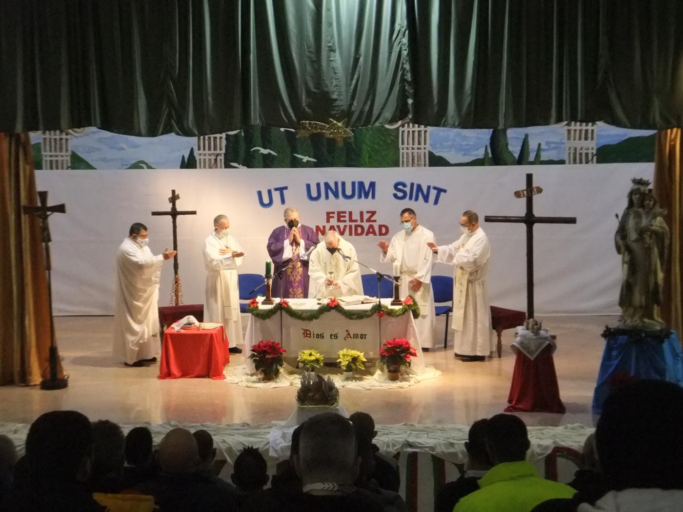 Eucaristía en el Centro Penitenciario de Alhaurín de la Torre presidida por el Sr. Obispo