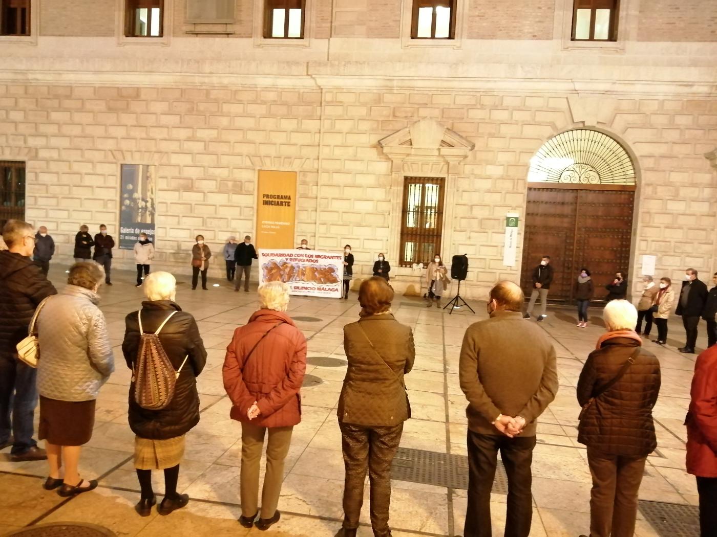 Círculo de Silencio en plaza de la Aduana de Málaga capital