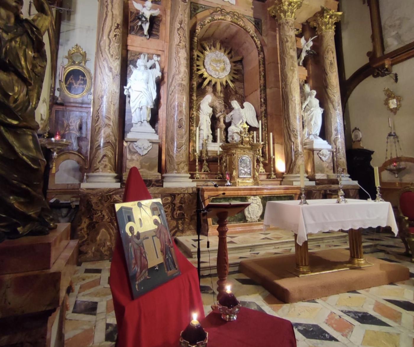 Icono profanado en Siria en la Catedral de Málaga