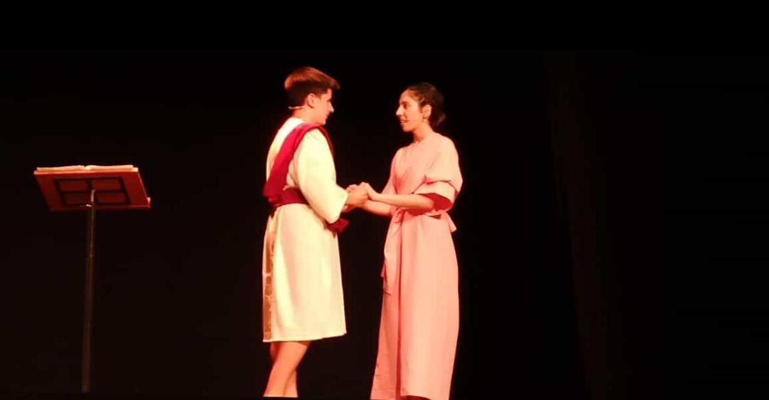 Momento de la representación de la obra Martyres Malacae, sobre la vida de San Ciriaco y Santa Paula