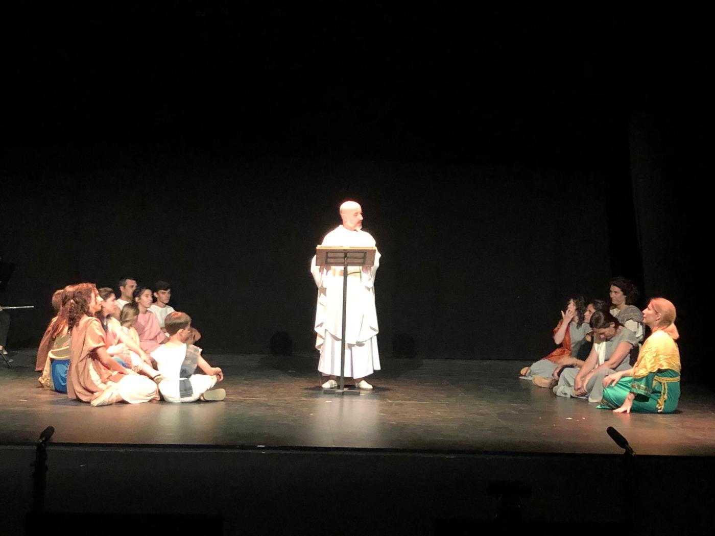 Momento de la representación de la obra Martyres Malacae, sobre la vida de San Ciriaco y Santa Paula