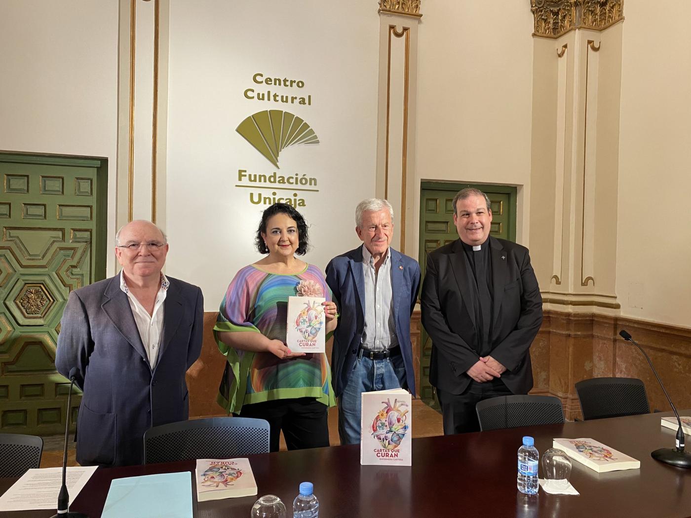 Se presenta el libro "Cartas que curan"