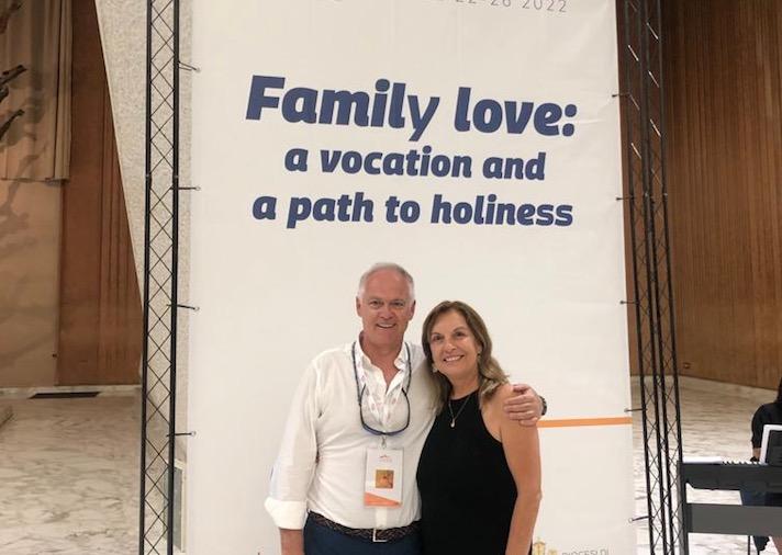 «Abramos las puertas digitales para que el Espíritu Santo entre en cada familia»