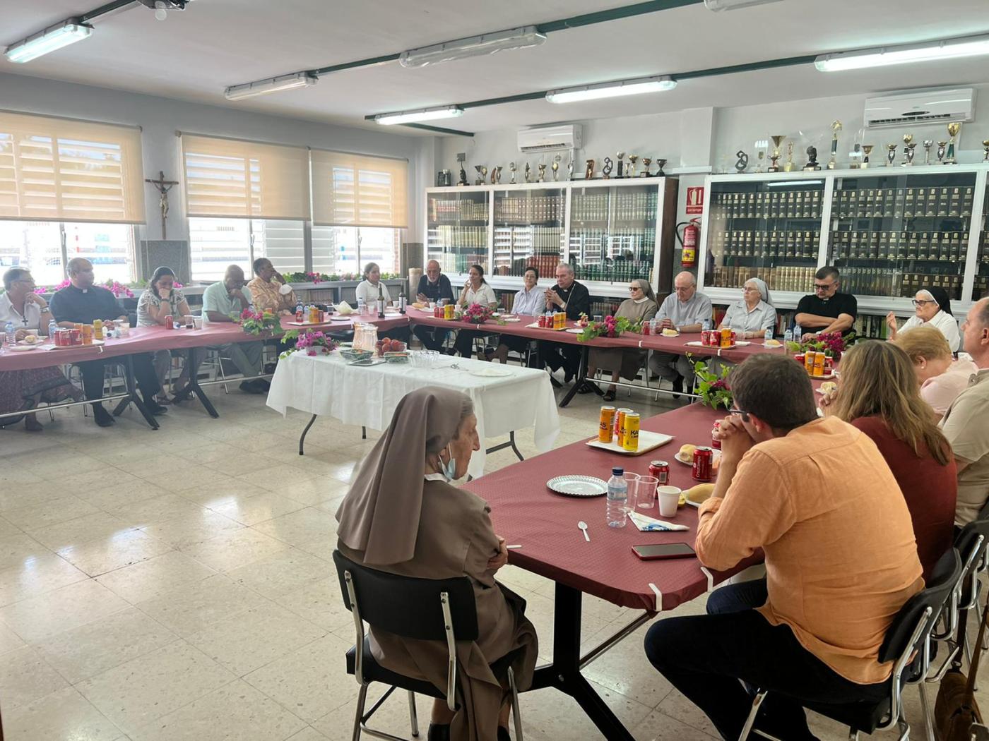 Comida fraterna del Obispo con los religiosos y religiosas de Melilla