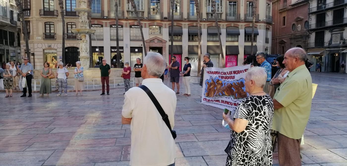 Círculo del Silencio en la Plaza de la Constitución de Málaga