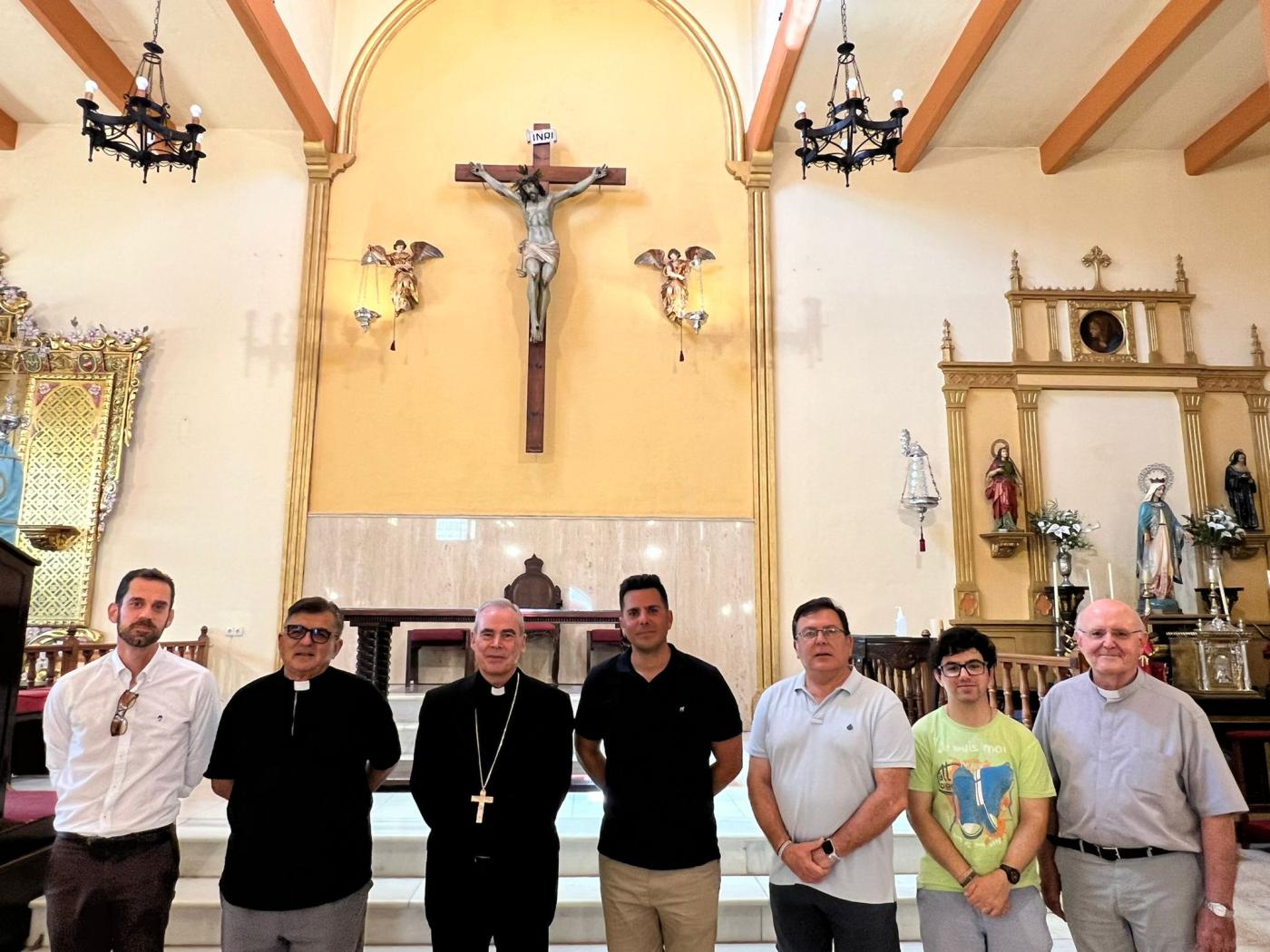 Visita del Obispo a la parroquia Medalla Milagrosa de Melilla