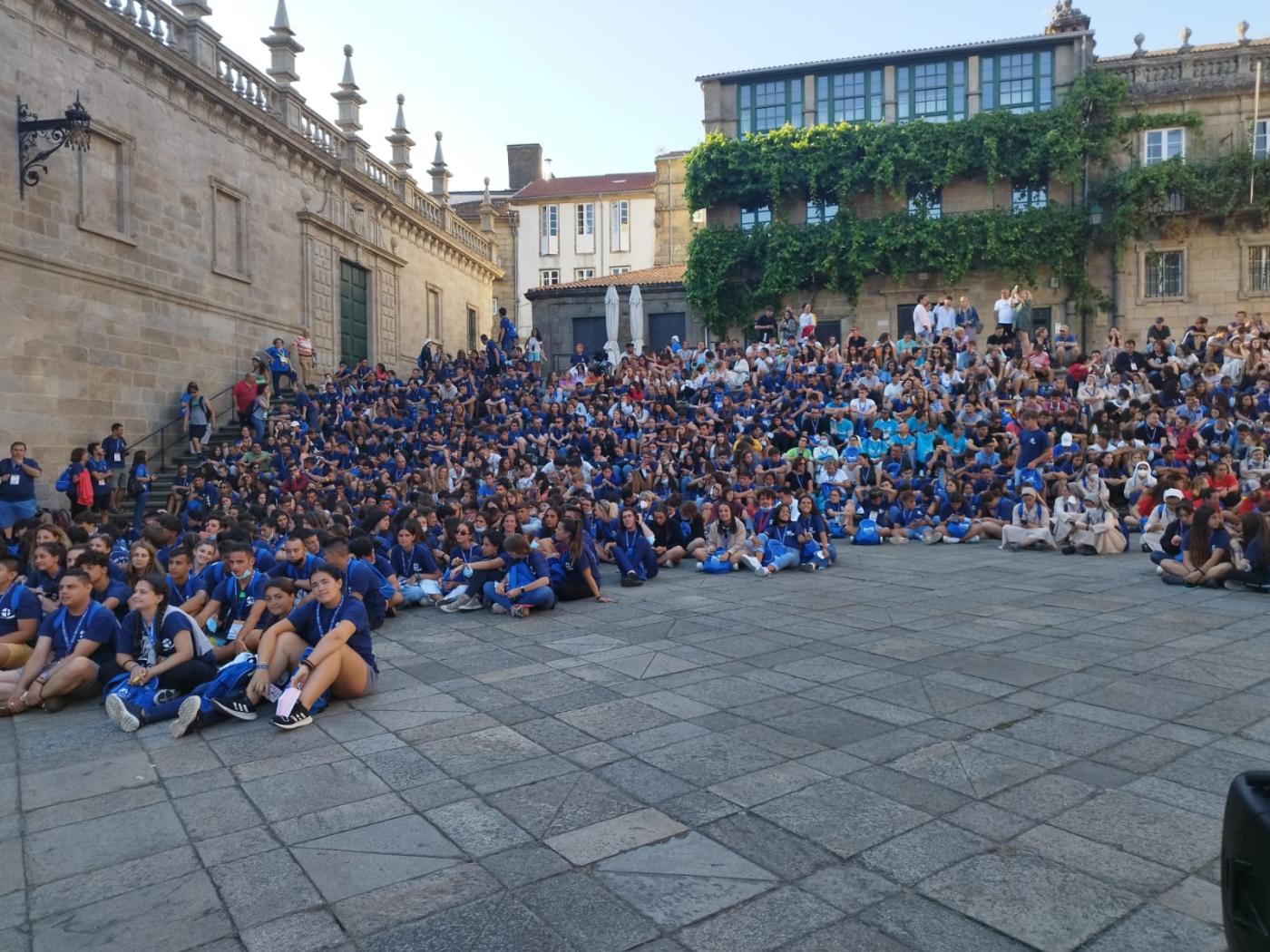 Málaga llega a Santiago de Compostela entre cantos