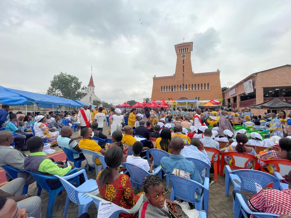 Arriateños ayudan a embarazadas y recién nacidos en República Democrática del Congo