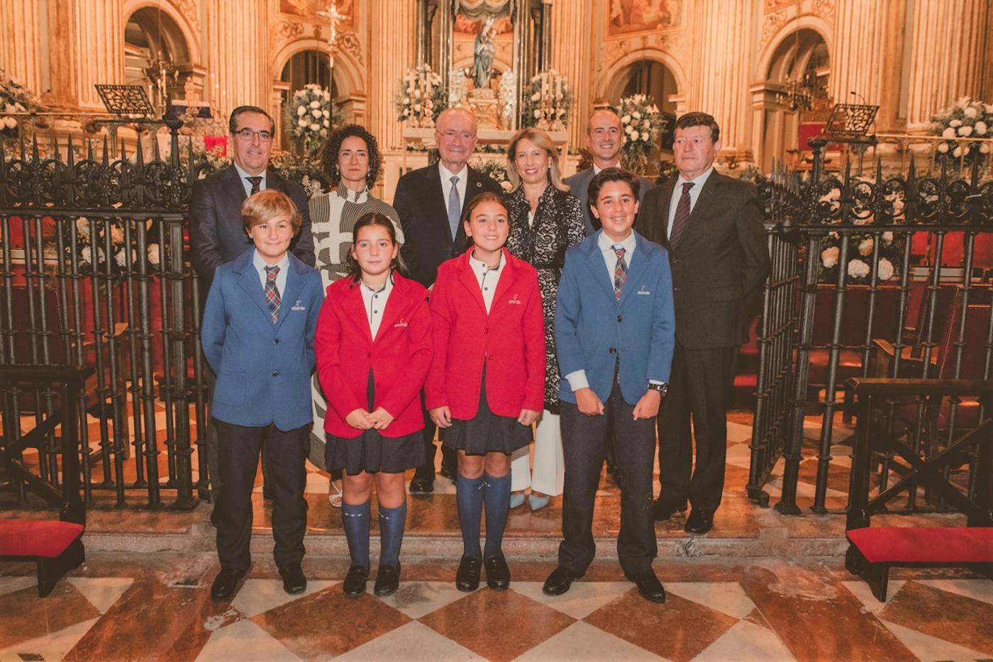 El alcalde de Málaga, Francisco de la Torre, el presidente de Attendis, Salvador de Mier y la Directora General  de Attendis, Sandra Pérez, entre otros