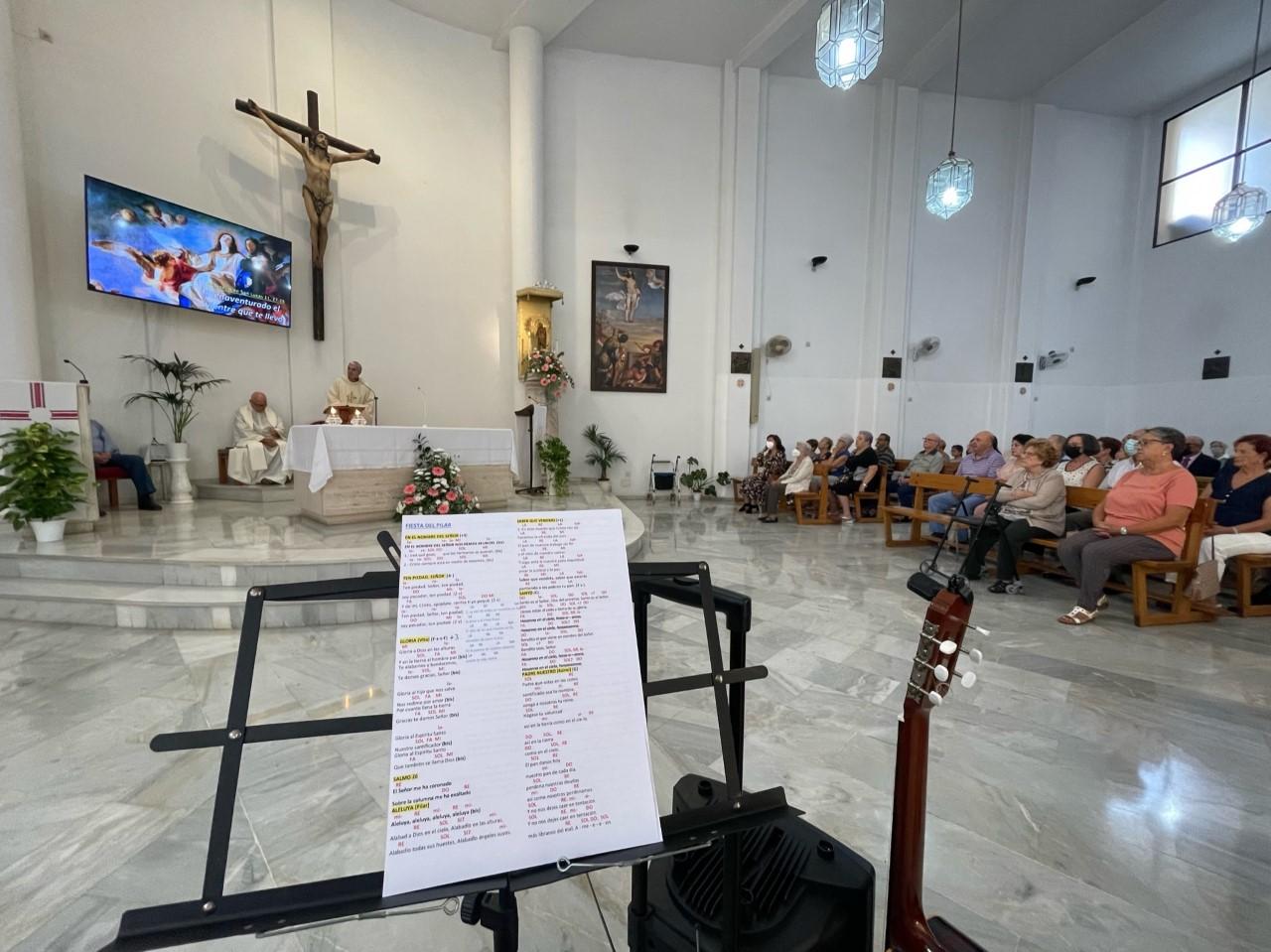 FOTOS: R. Misas y J. M. Perea