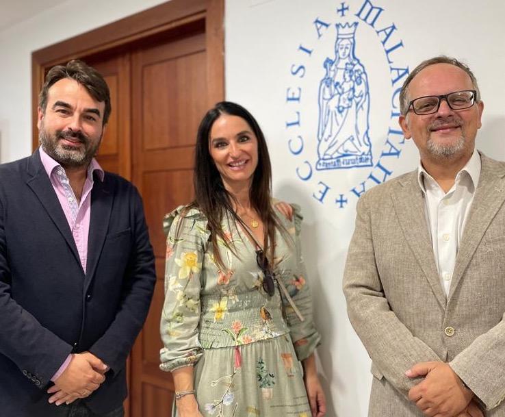 Elena Cobos: «La Fundación El Pimpi tiene una vinculación muy especial con la Virgen de la Victoria»