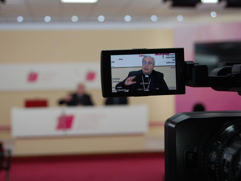 El nuevo Secretario General de la Conferencia Episcopal presenta las conclusiones de la 120 Asamblea Plenaria